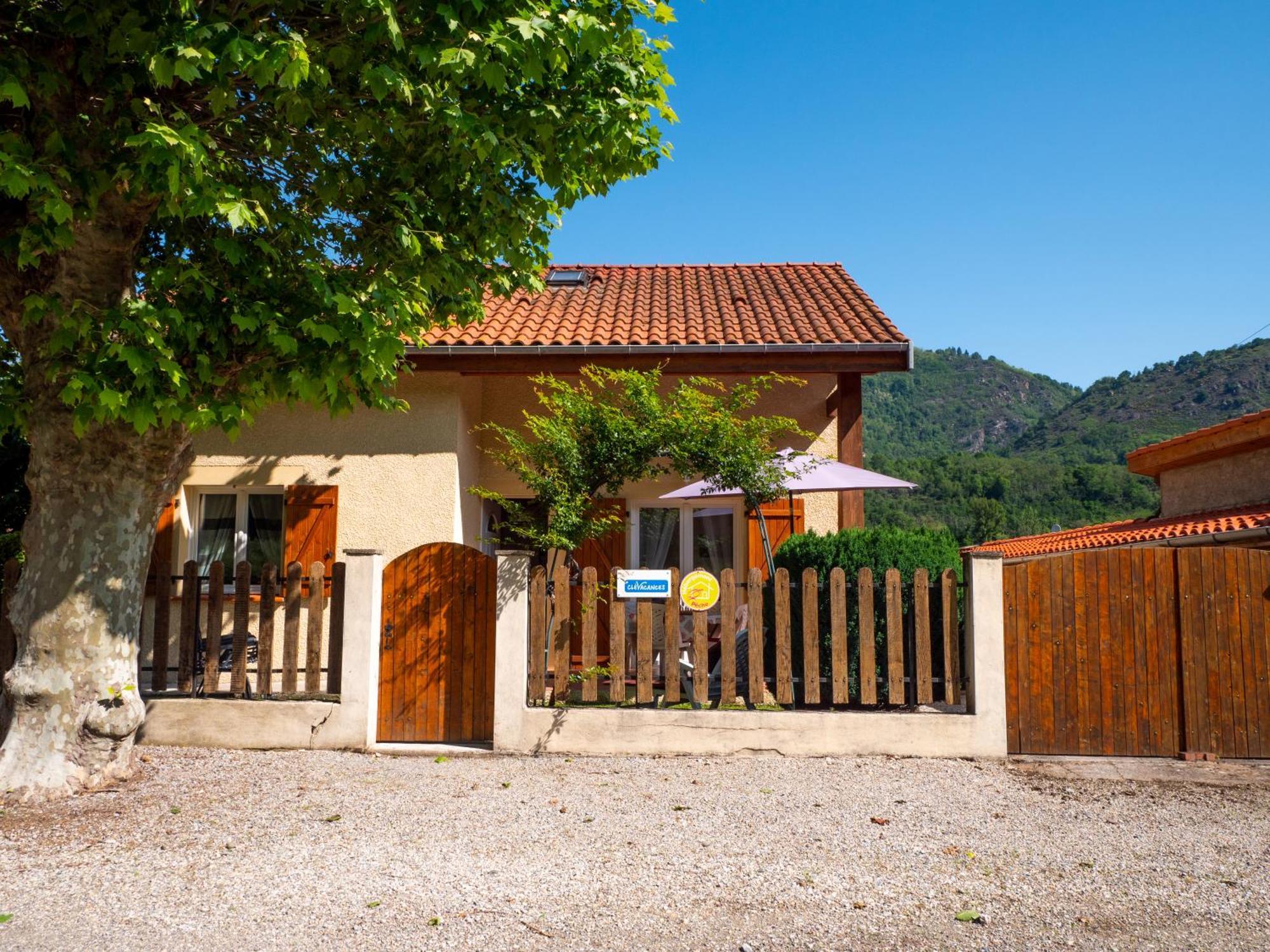 Maison de vacances Bompas  Extérieur photo