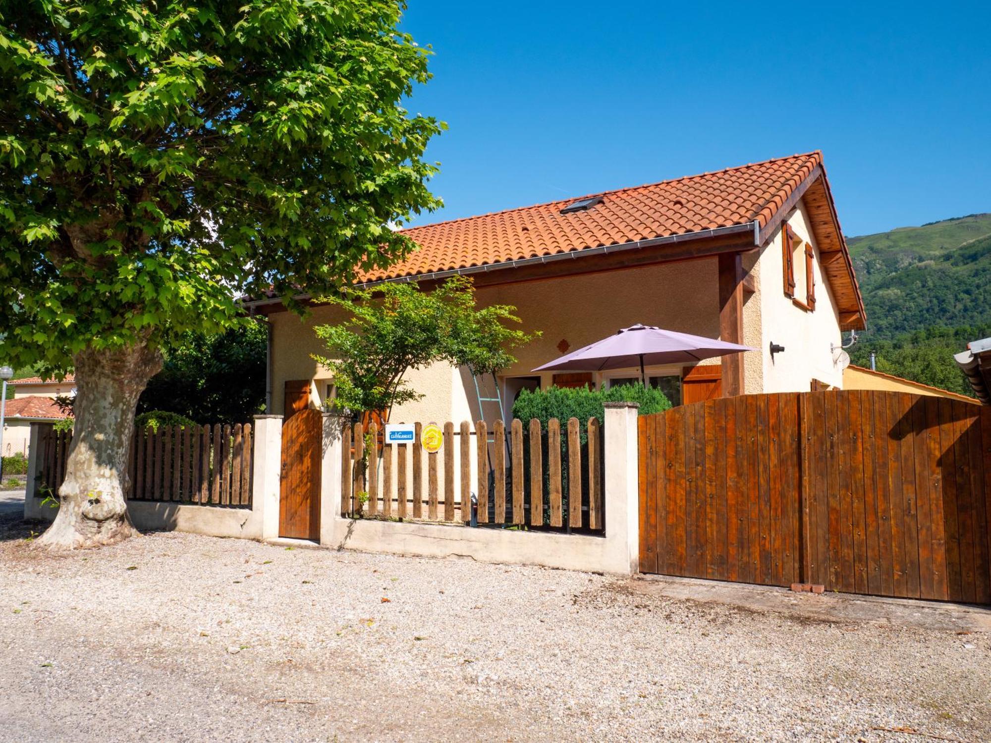 Maison de vacances Bompas  Extérieur photo